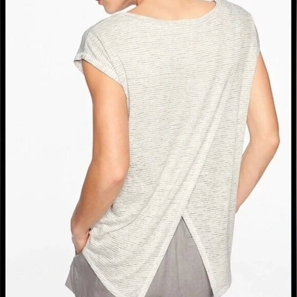 Athleta stripe breezy crossback tee shirt in white and grey - Size XS Oversized - Picture 1 of 5